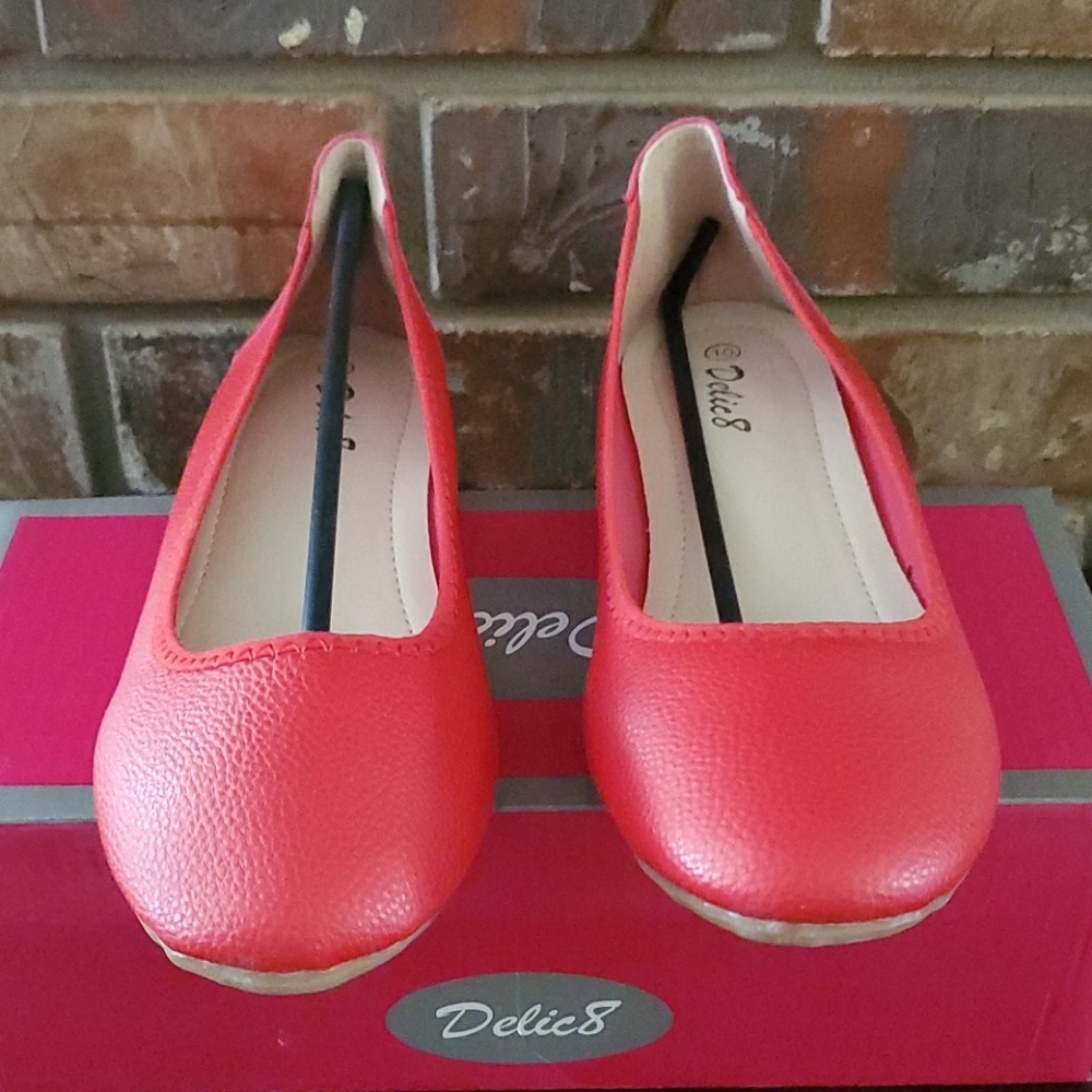 Red flats, New With Box